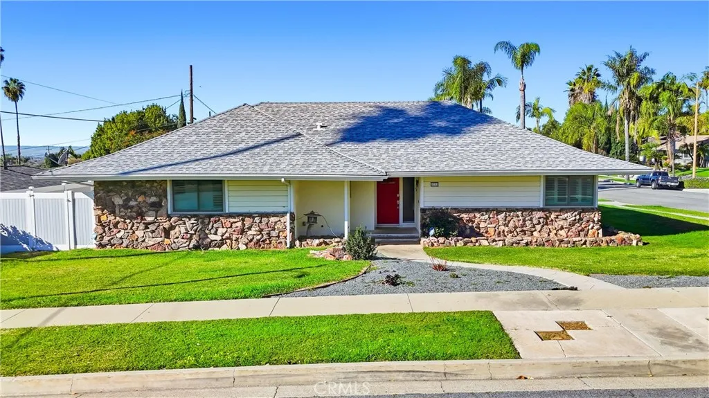 1231 Sunbird, La Habra Heights, California 90631 home-pic-48