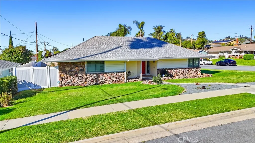 1231 Sunbird, La Habra Heights, California 90631 home-pic-46