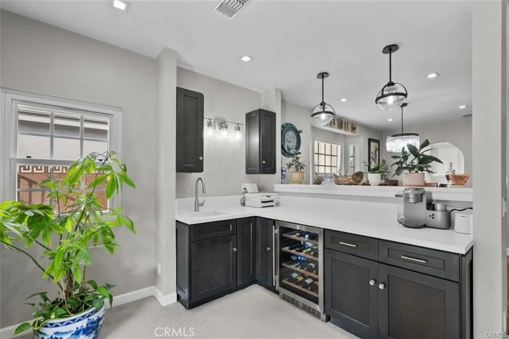 1903 N Screenland, Burbank, California 91505 home-pic-11