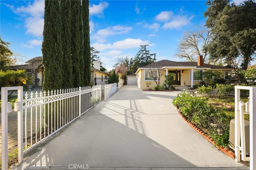 731 S Michillinda Avenue, Pasadena, California 91107 home-pic-2