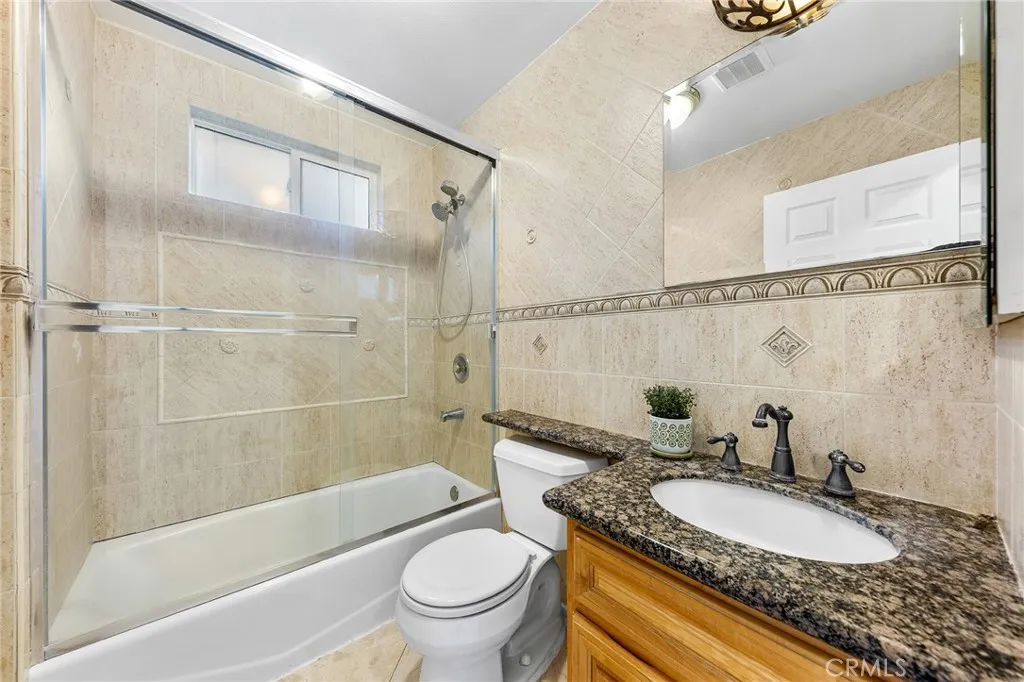 731 S Michillinda Avenue, Pasadena, California 91107 home-pic-33