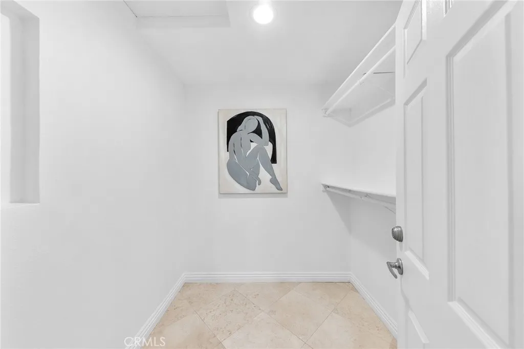 731 S Michillinda Avenue, Pasadena, California 91107 home-pic-27