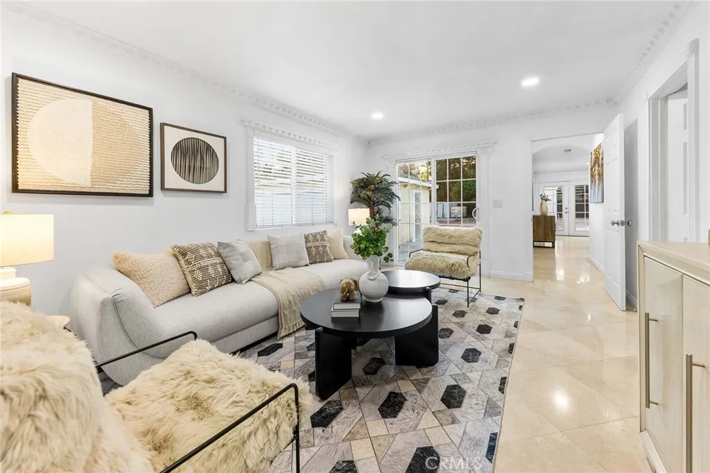 731 S Michillinda Avenue, Pasadena, California 91107 home-pic-19