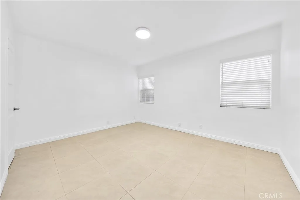 731 S Michillinda Avenue, Pasadena, California 91107 home-pic-28