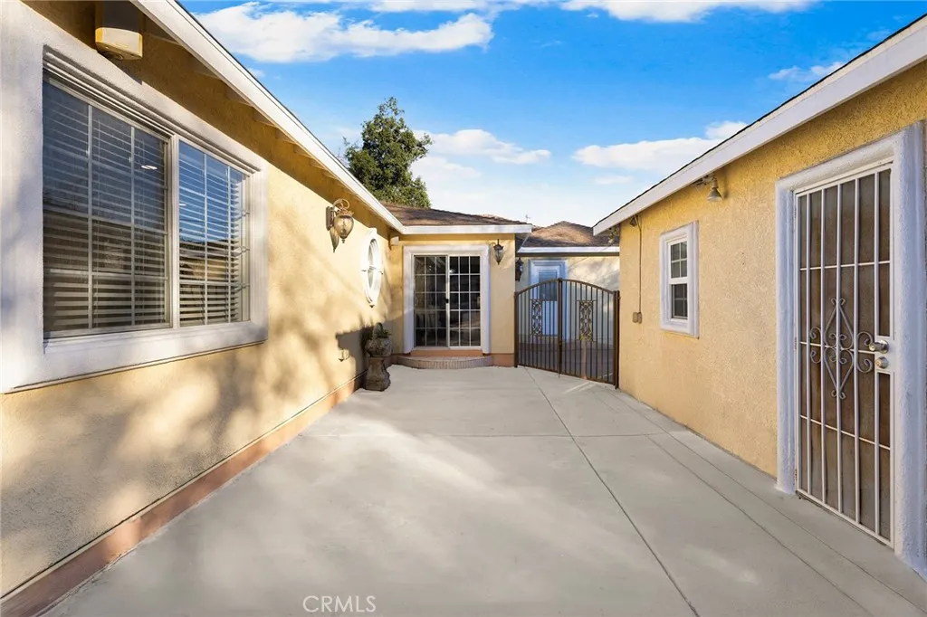 731 S Michillinda Avenue, Pasadena, California 91107 home-pic-34