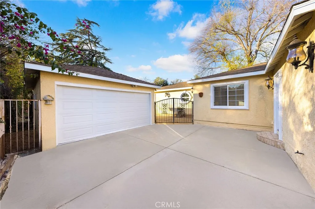 731 S Michillinda Avenue, Pasadena, California 91107 home-pic-35
