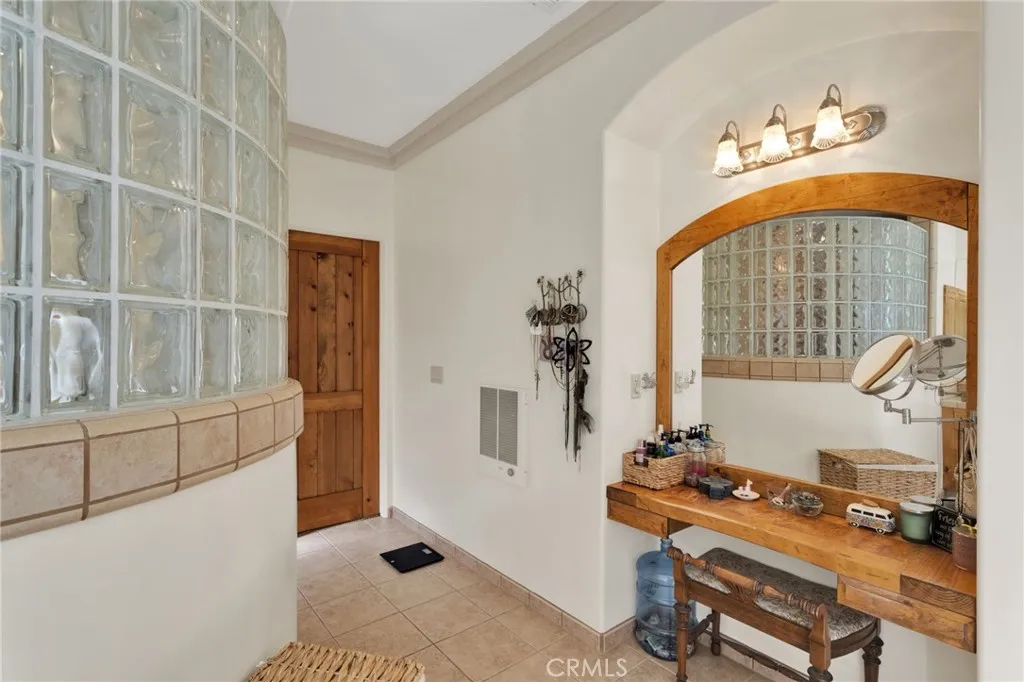 31024 Rabbit Springs Road, Lucerne Valley, California 92356 home-pic-38