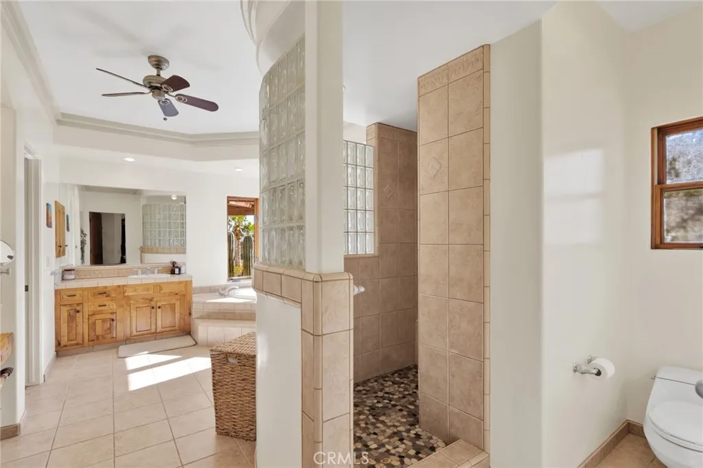 31024 Rabbit Springs Road, Lucerne Valley, California 92356 home-pic-36