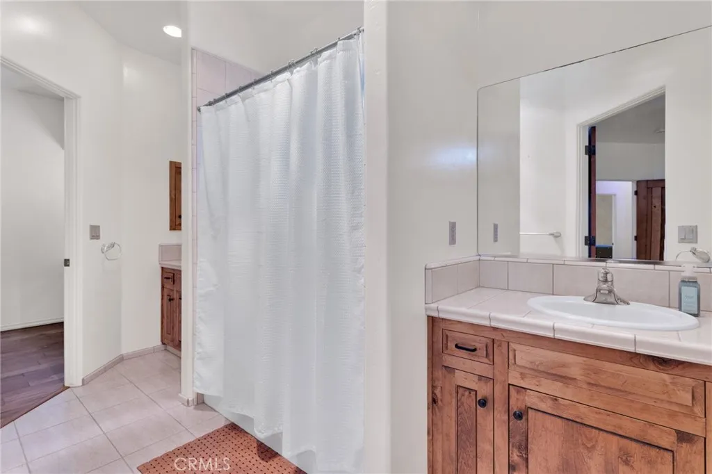 31024 Rabbit Springs Road, Lucerne Valley, California 92356 home-pic-47