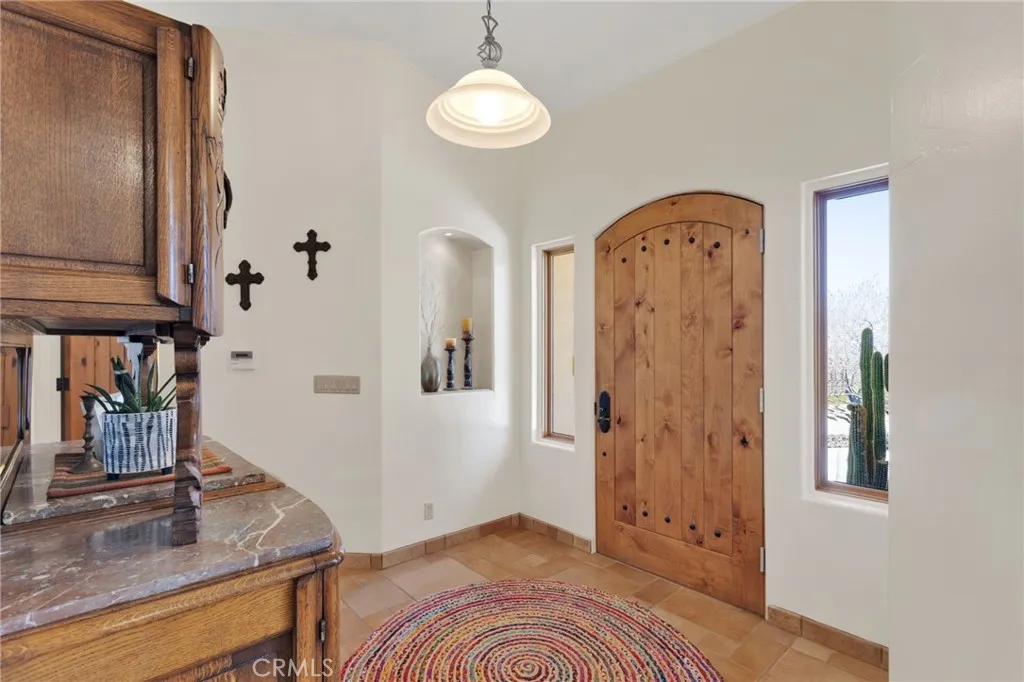 31024 Rabbit Springs Road, Lucerne Valley, California 92356 home-pic-8