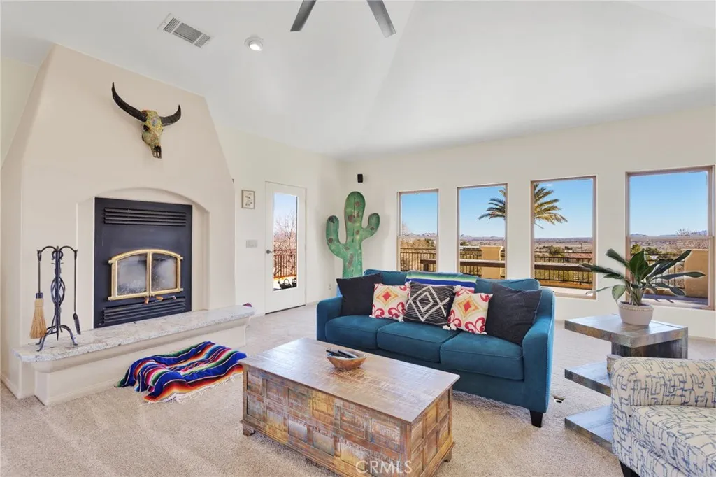 31024 Rabbit Springs Road, Lucerne Valley, California 92356 home-pic-22