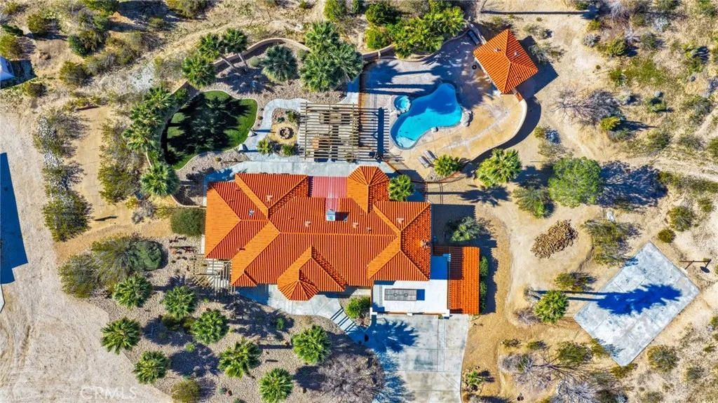 31024 Rabbit Springs Road, Lucerne Valley, California 92356 home-pic-73