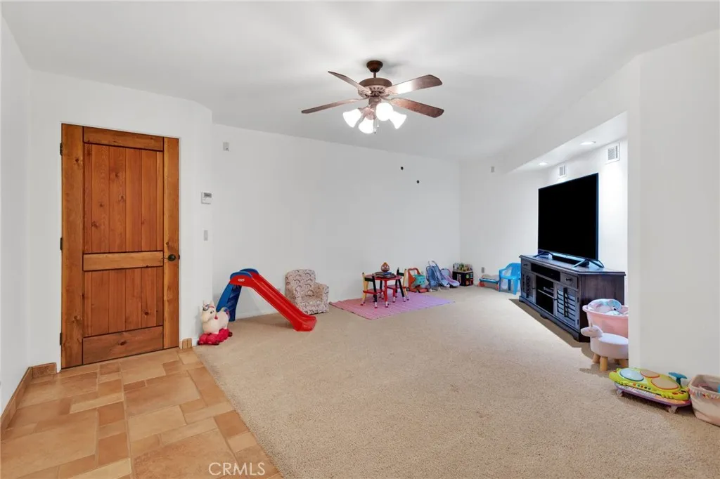 31024 Rabbit Springs Road, Lucerne Valley, California 92356 home-pic-49