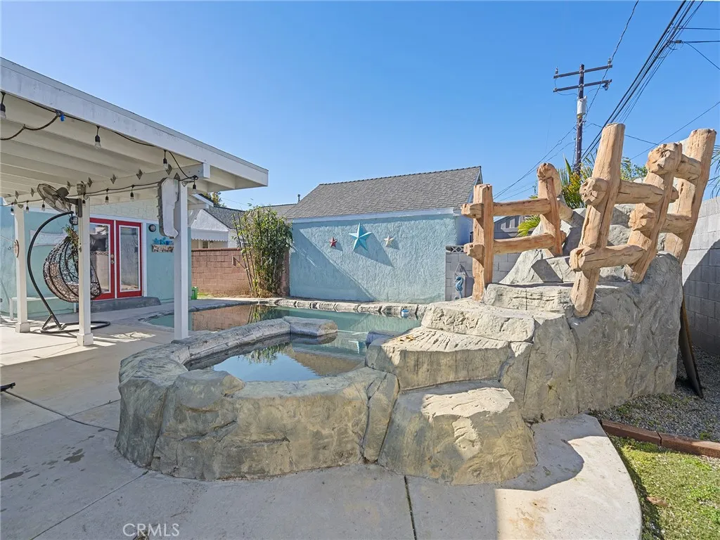 5335 E Harco, Long Beach, California 90808 home-pic-21