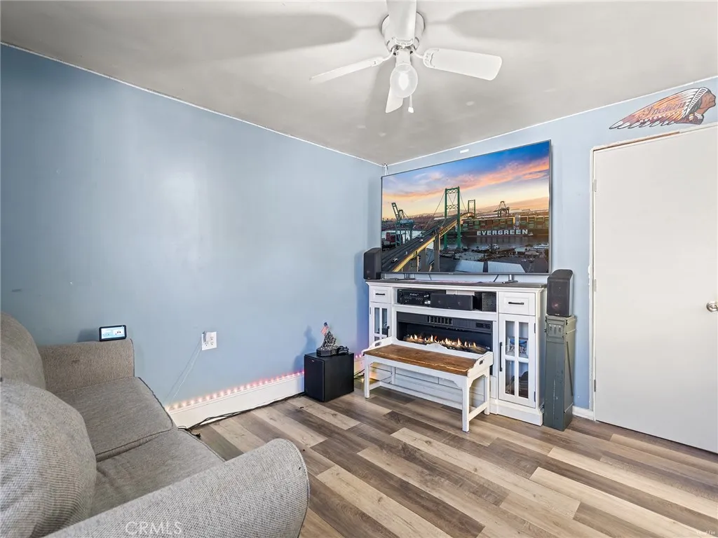 5335 E Harco, Long Beach, California 90808 home-pic-17