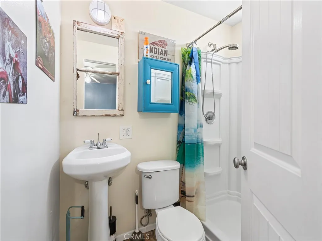 5335 E Harco, Long Beach, California 90808 home-pic-19