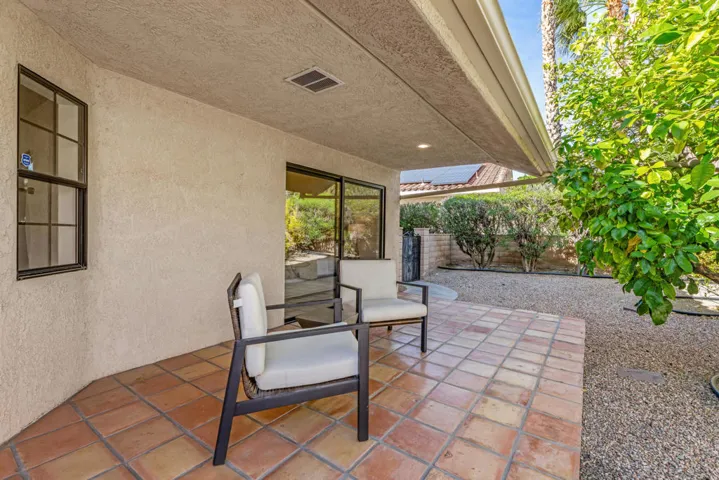 30_11978975_185677_185677-EI-130