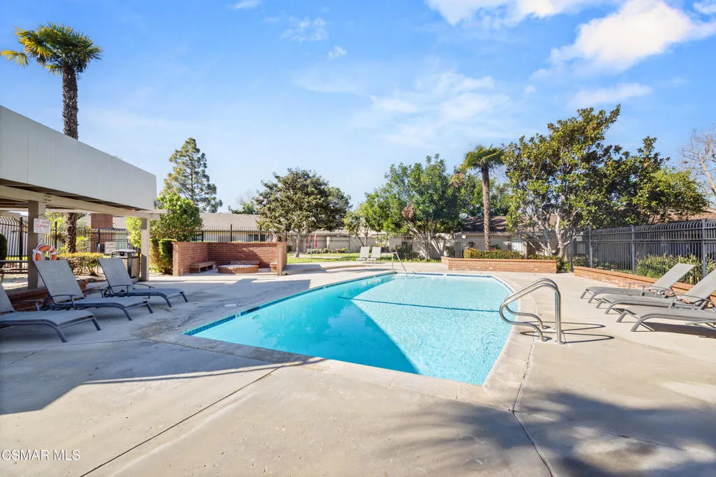 2225 Edelweiss Street 43, Oxnard, California 93036 home-pic-25