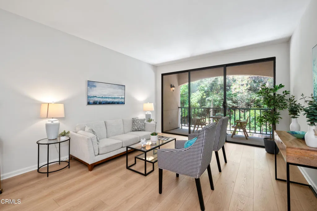 4200 Via Arbolada 207, Los Angeles, California 90042 home-pic-17