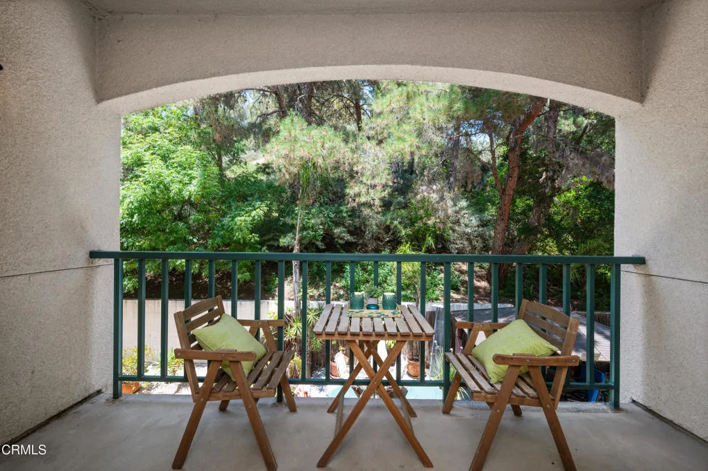 4200 Via Arbolada 207, Los Angeles, California 90042 home-pic-26