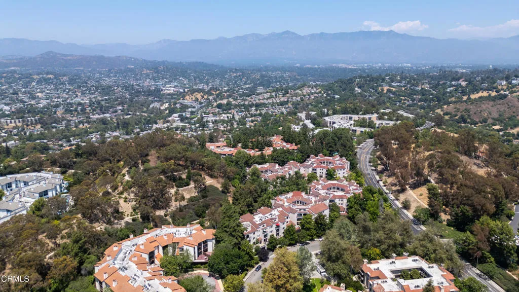 4200 Via Arbolada 207, Los Angeles, California 90042 home-pic-31