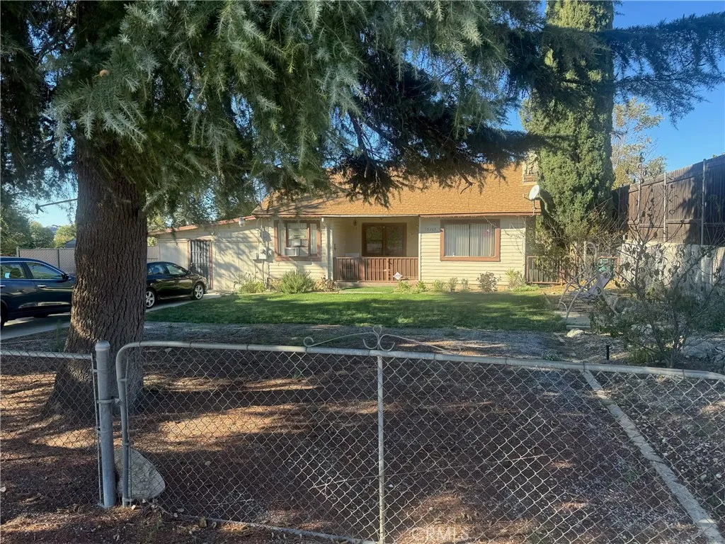 10269 Live Oak, Cherry Valley, California 92223 home-pic-1