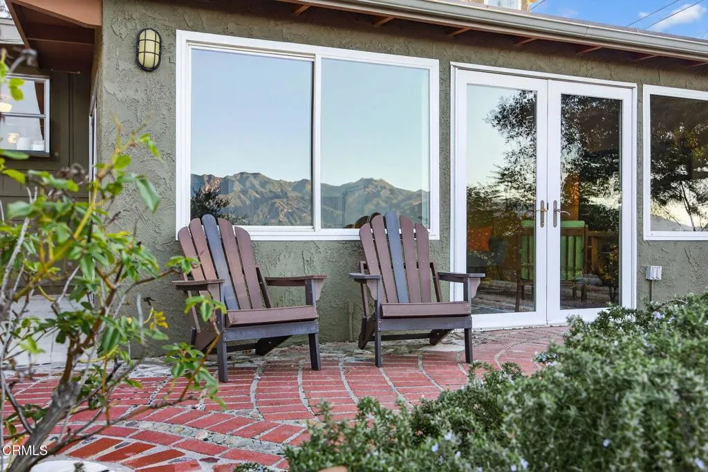 165 Feliz Drive, Oak View, California 93022 home-pic-32