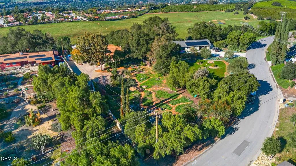 165 Feliz Drive, Oak View, California 93022 home-pic-47