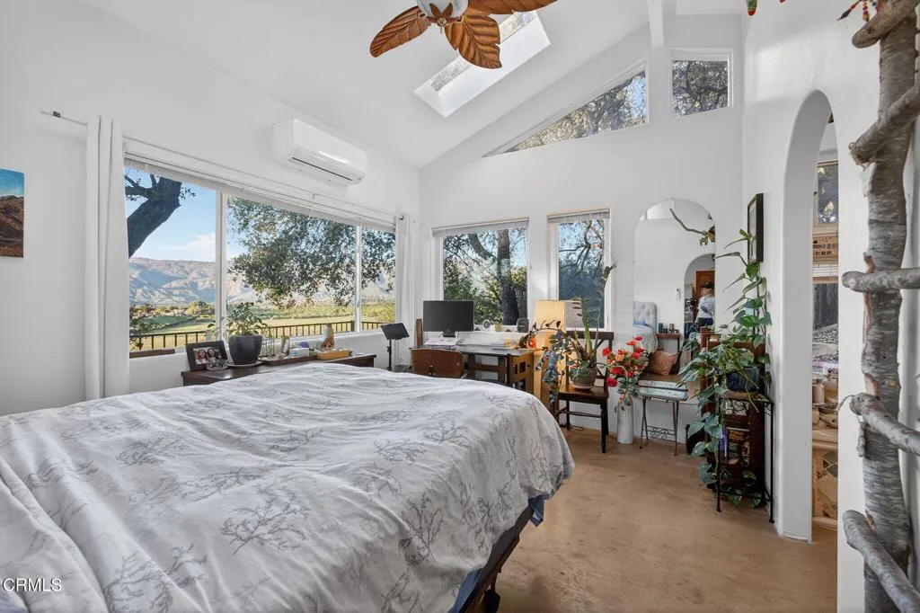 165 Feliz Drive, Oak View, California 93022 home-pic-41