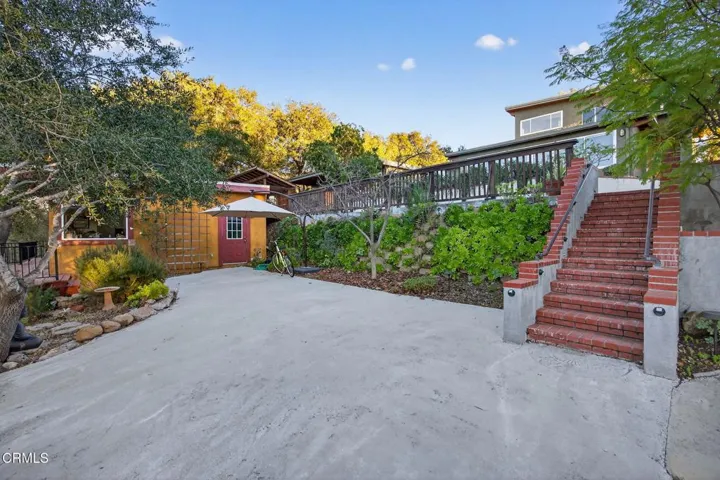 39 65-web-or-mls-Upmarketmedia_165Fel-23