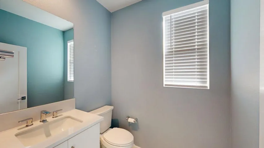 35815-McCarthy-St-Palm-Desert-CA-92211-0