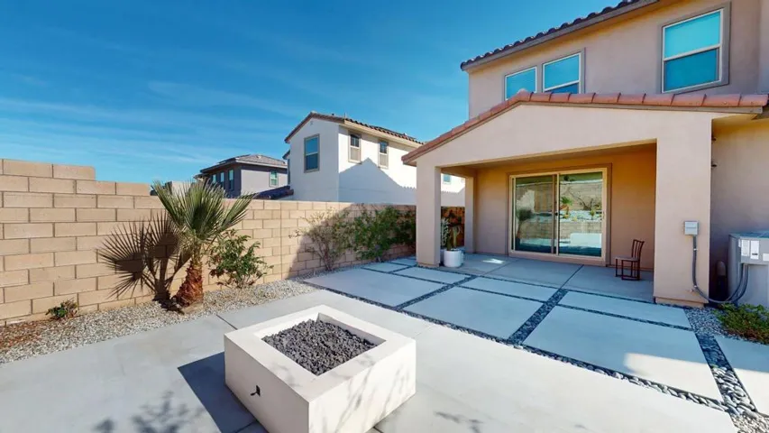 35815-McCarthy-St-Palm-Desert-CA-92211-0