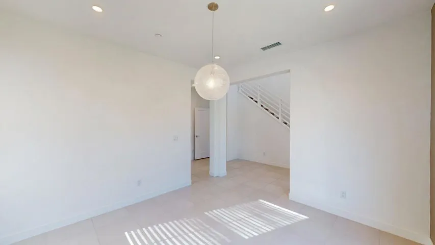 35815-McCarthy-St-Palm-Desert-CA-92211-0