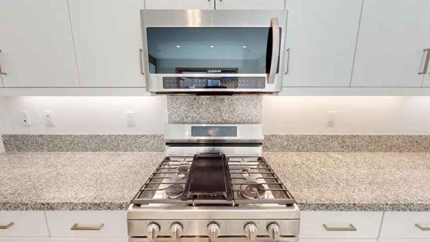 35815-McCarthy-St-Palm-Desert-CA-92211-0