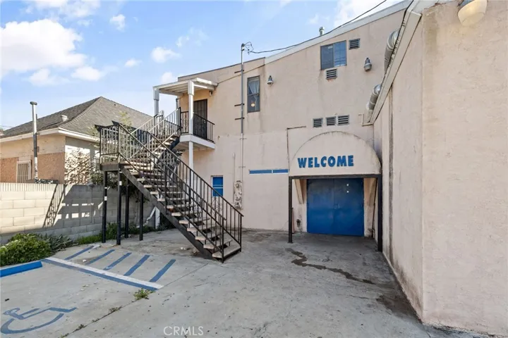 10527 Compton, Los Angeles, California 90002 — photo 4