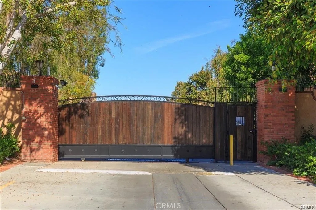 1101 W Macarthur 296, Santa Ana, California 92707 home-pic-15