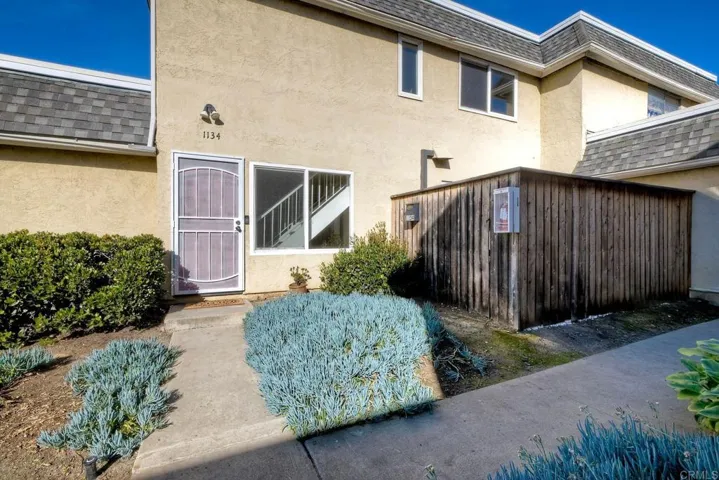 1134 Madera Lane, Vista, California 92084