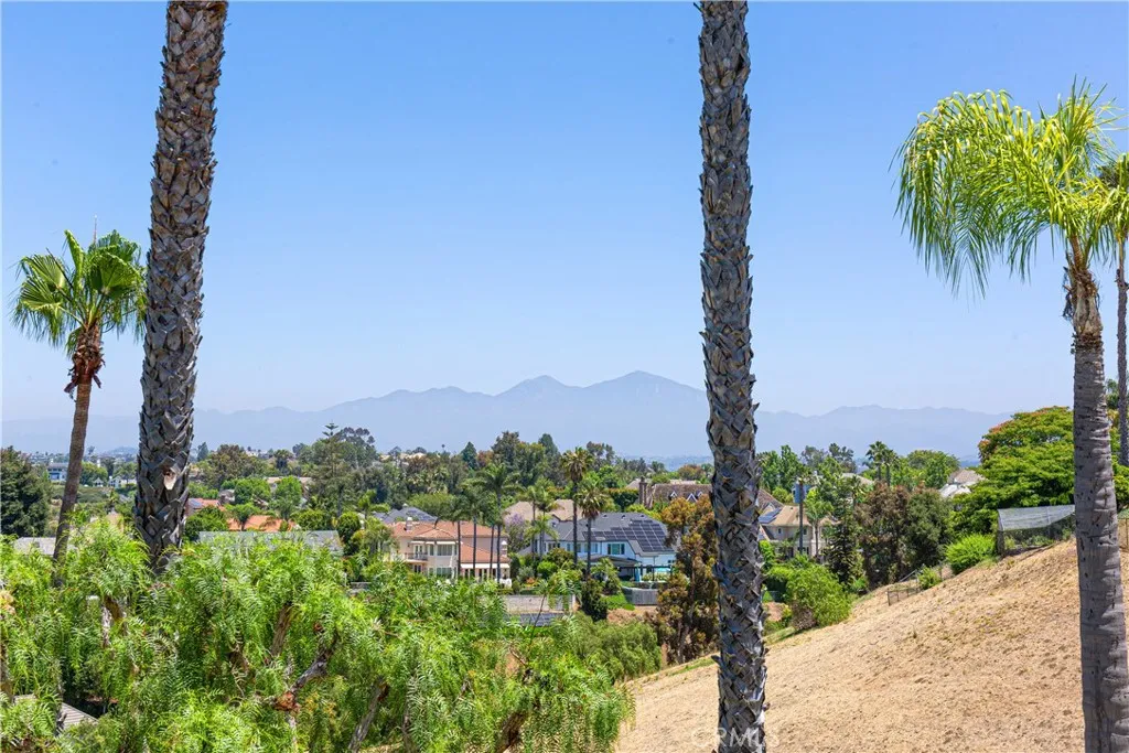 25191 Rockridge Road, Laguna Hills, California 92653 home-pic-22