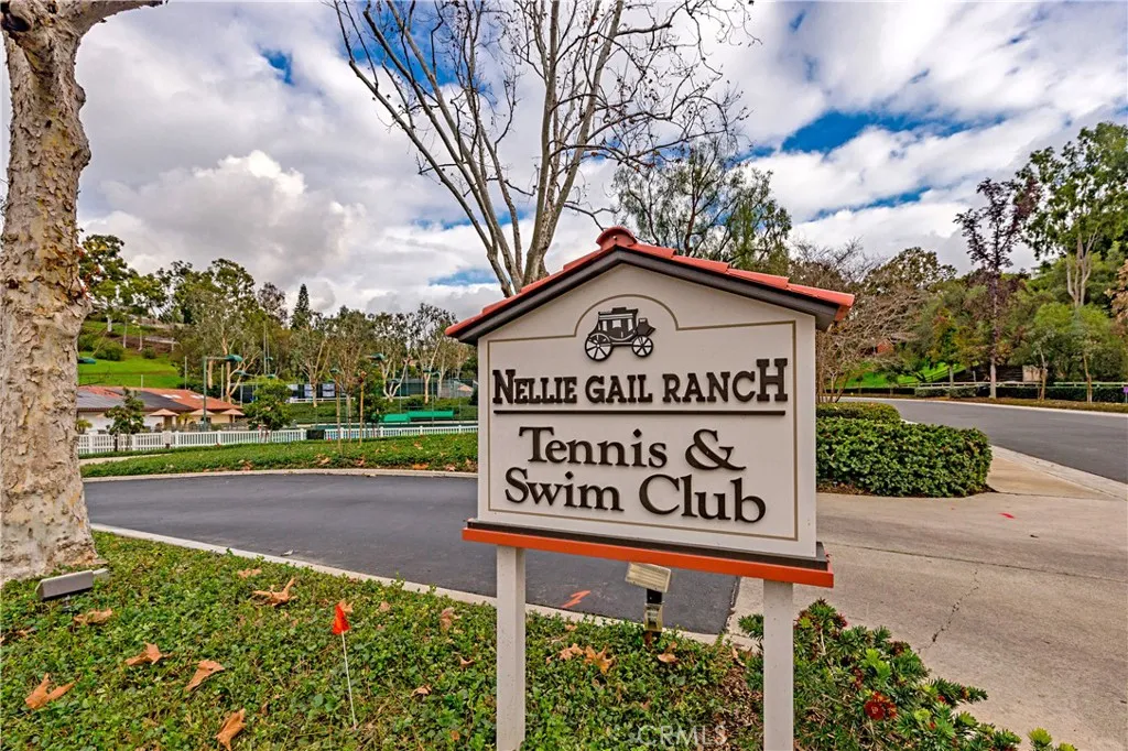 25191 Rockridge Road, Laguna Hills, California 92653 home-pic-25