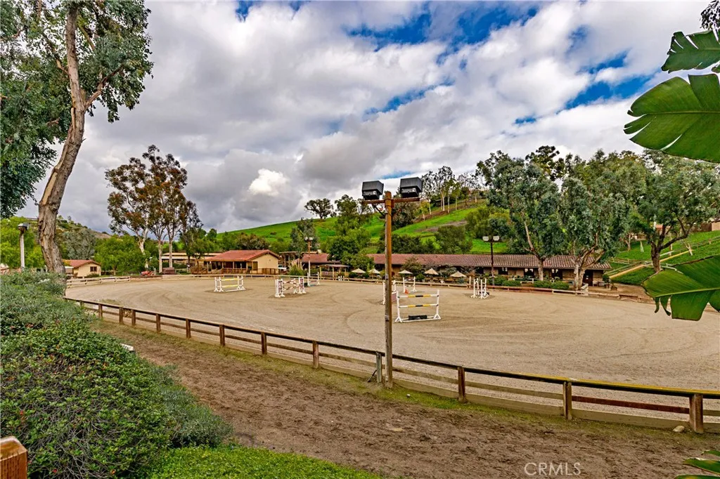 25191 Rockridge Road, Laguna Hills, California 92653 home-pic-32