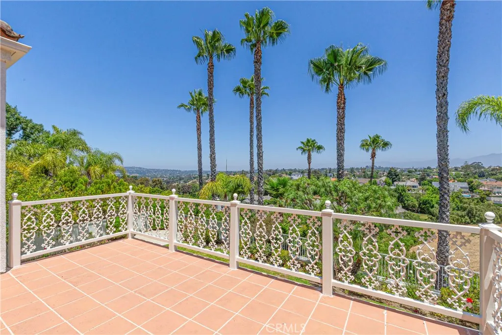 25191 Rockridge Road, Laguna Hills, California 92653 home-pic-6