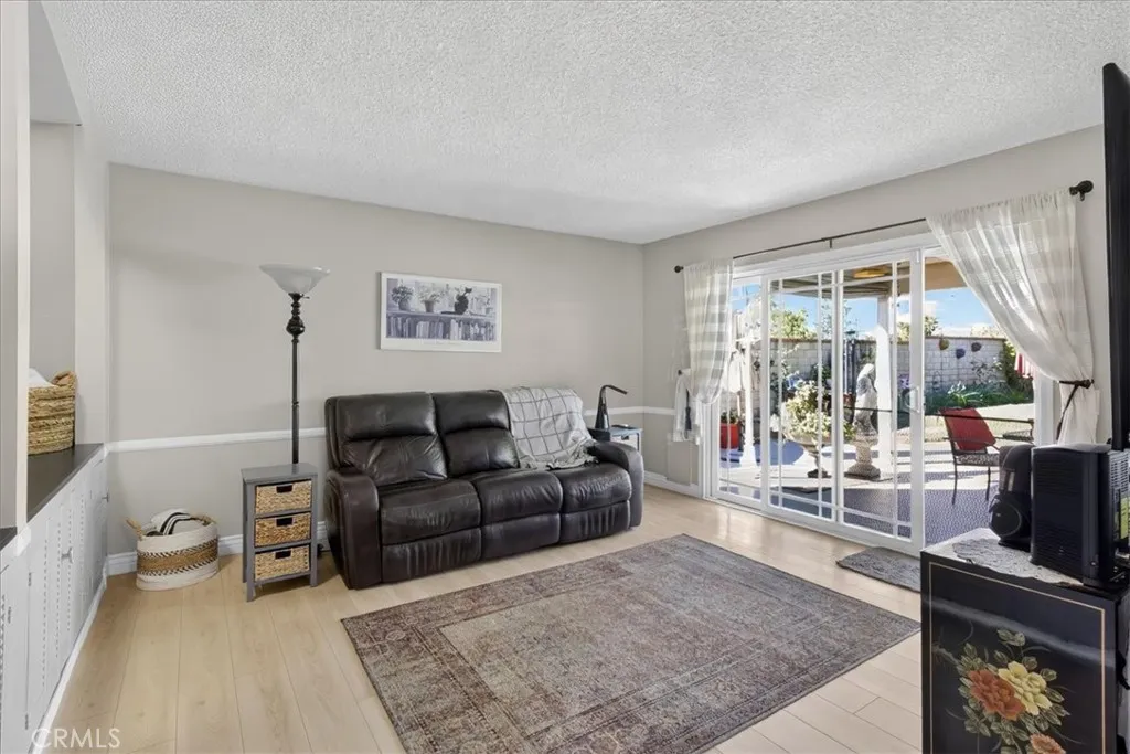 1241 Flintlock Rd, Diamond Bar, California 91765 home-pic-25