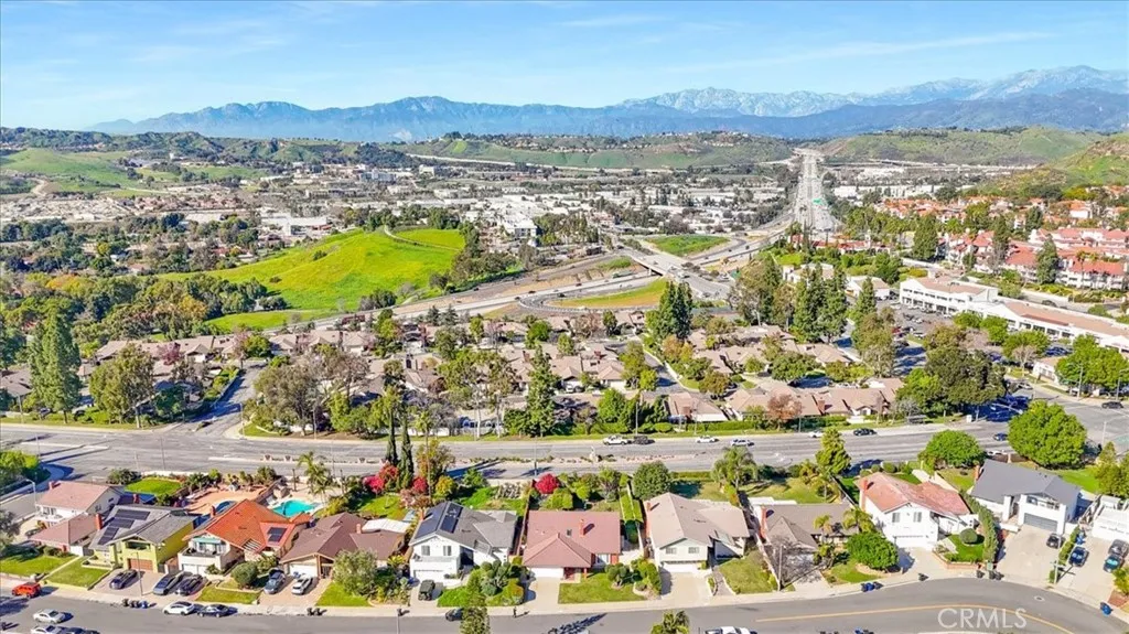 1241 Flintlock Rd, Diamond Bar, California 91765 home-pic-65