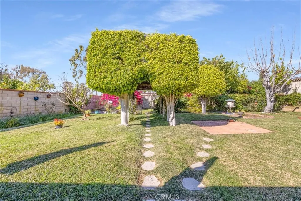 1241 Flintlock Rd, Diamond Bar, California 91765 home-pic-45