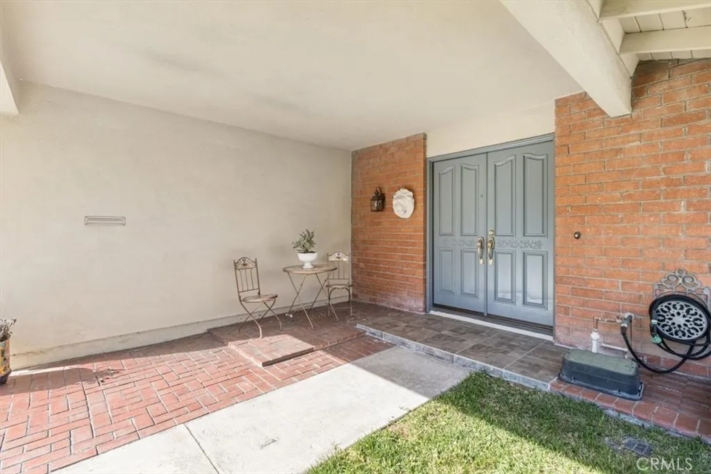 1241 Flintlock Rd, Diamond Bar, California 91765 home-pic-6