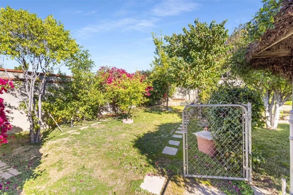 1241 Flintlock Rd, Diamond Bar, California 91765 home-pic-53