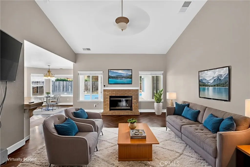 724 Robin Drive, Merced, California 95340 home-pic-7