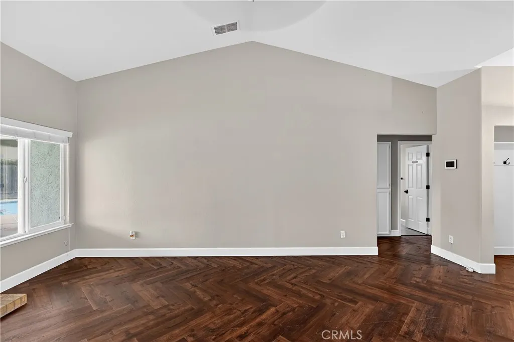 724 Robin Drive, Merced, California 95340 home-pic-6