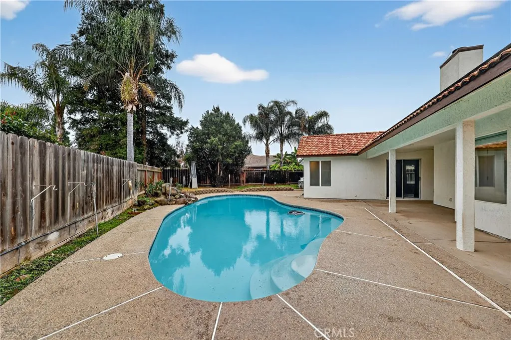 724 Robin Drive, Merced, California 95340 home-pic-62