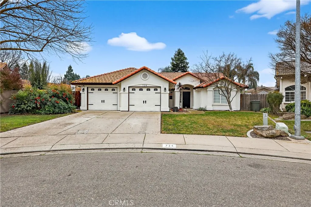 724 Robin Drive, Merced, California 95340 home-pic-1